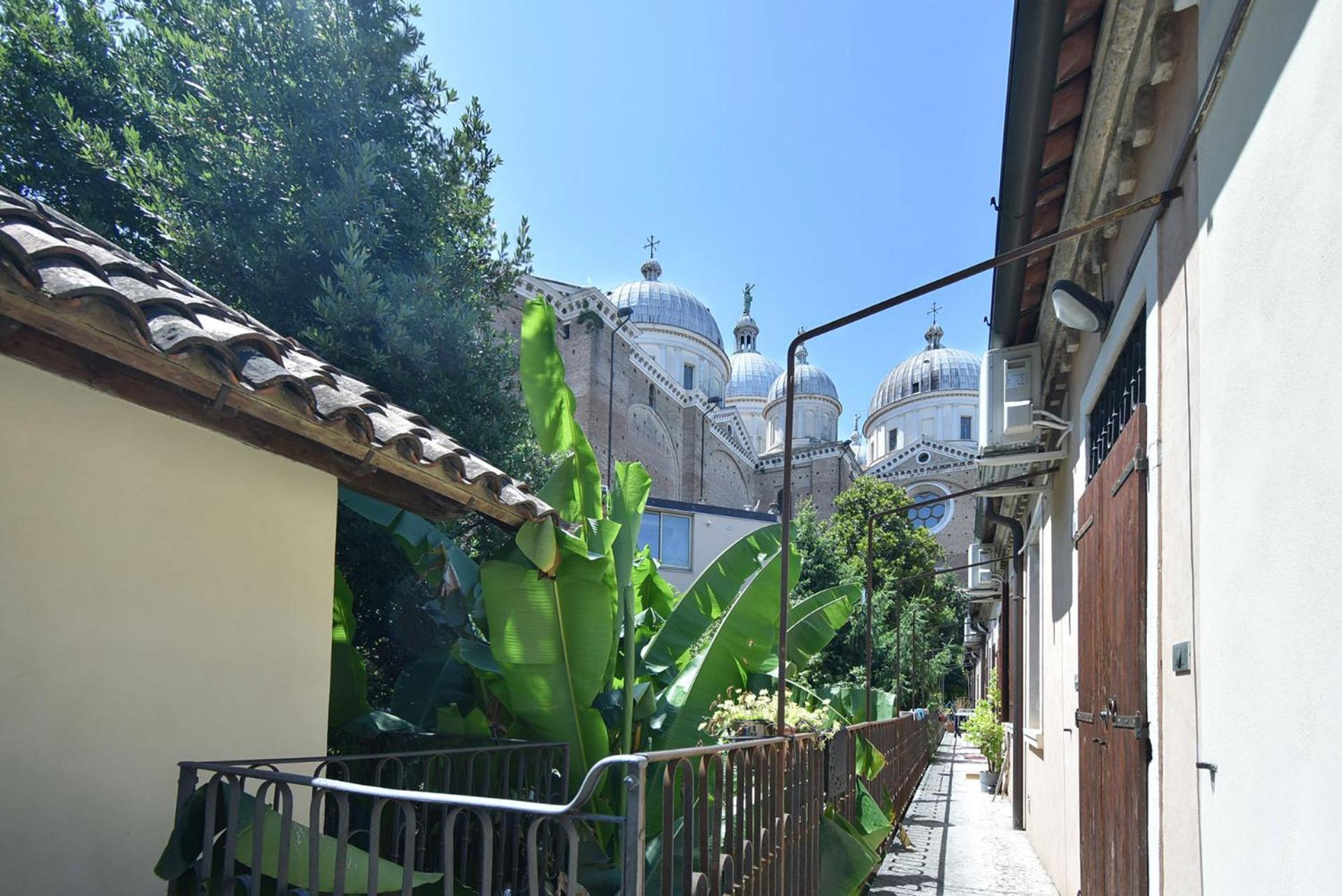 Welc-Om Santa Giustina Apartment Padova Bagian luar foto