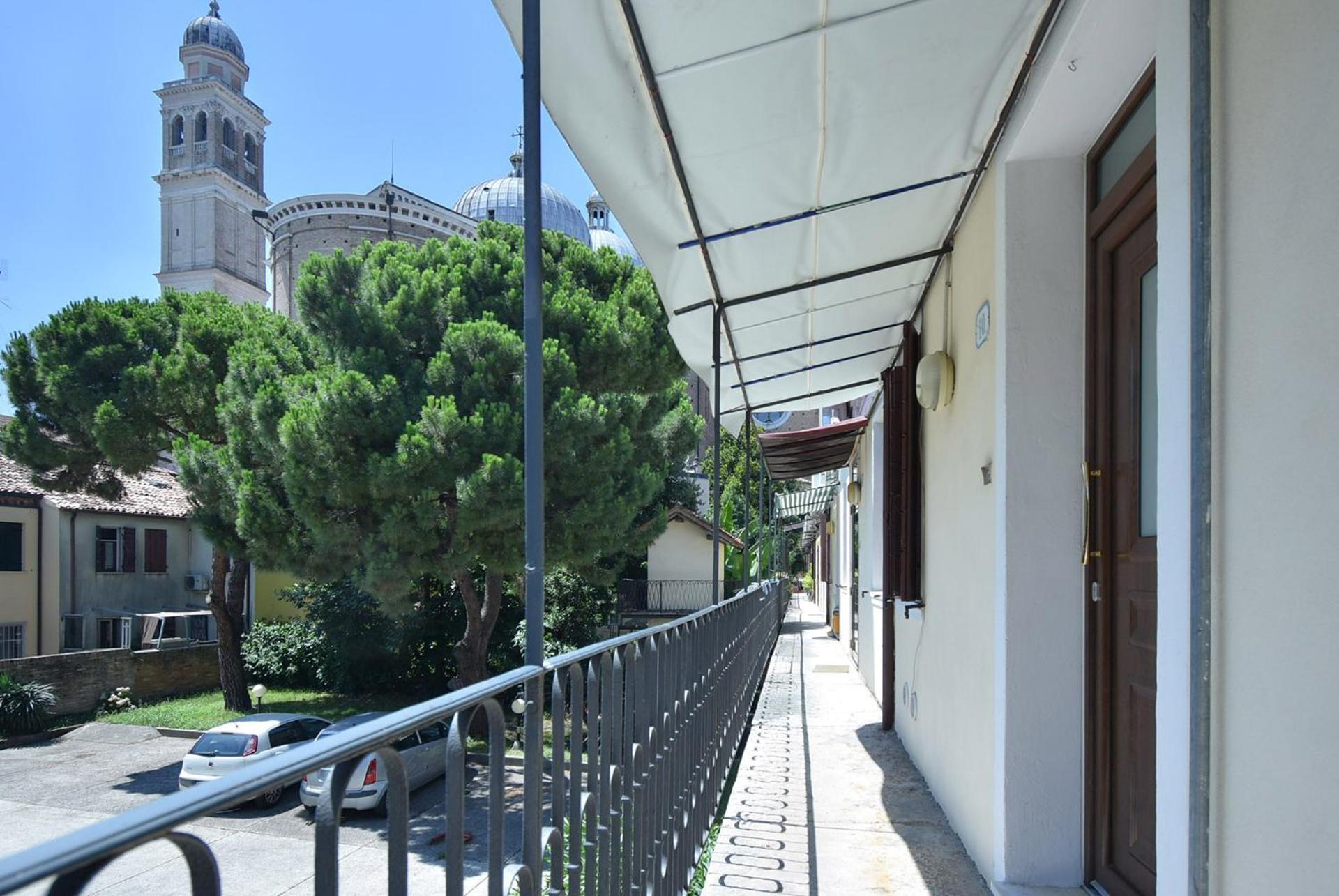 Welc-Om Santa Giustina Apartment Padova Bagian luar foto